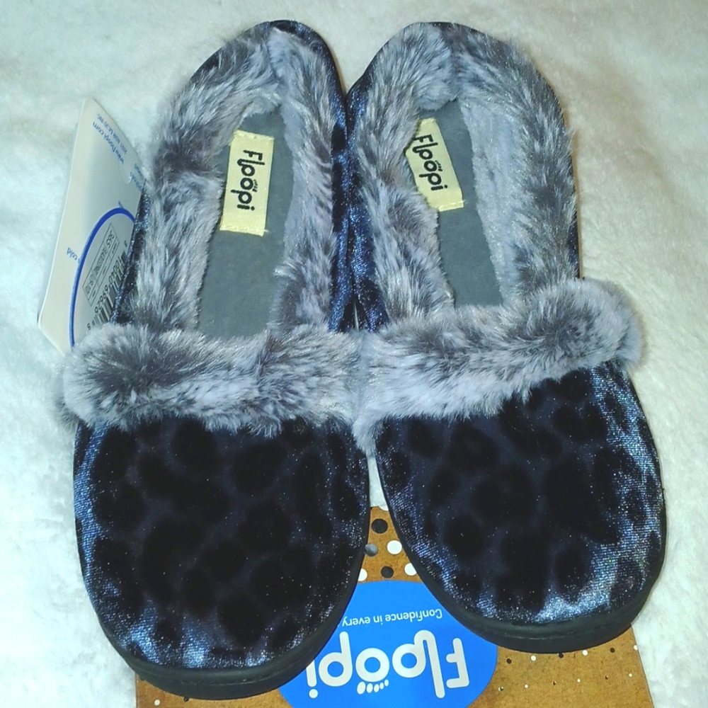 Floopi Womens Slippers..L